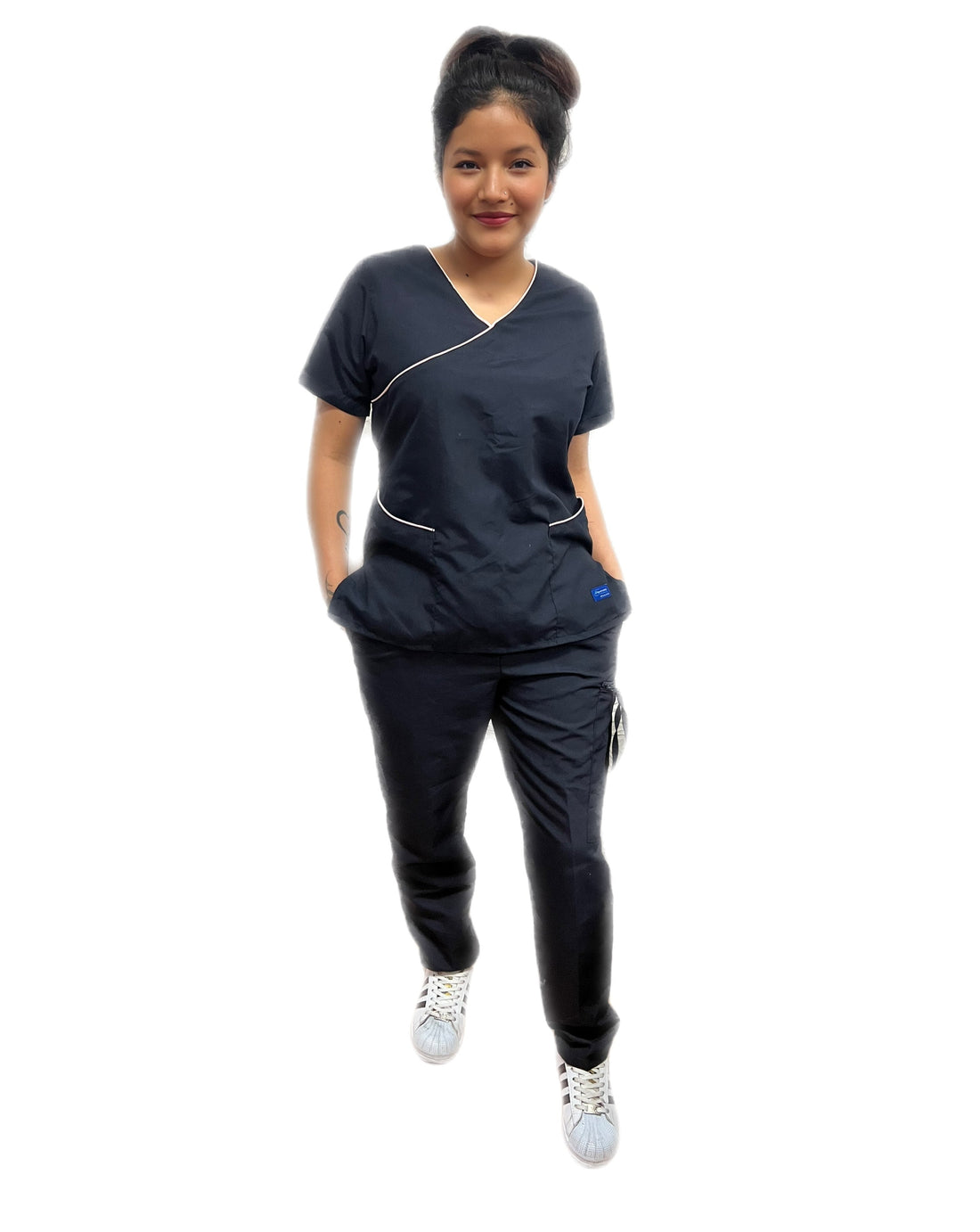 Camisola FILIPINA DE DE DAMA ESTAMPADA uniformes Stanford es práctico y muy cómodo, puede usar en la clínica o hospital veterinario o como Ropa de trabajo, hoteles y servicios de limpieza, Diseños personalizados